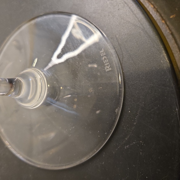 Riedel Crystal Glass Wine Glass Set of 2 - Picture 4 of 7